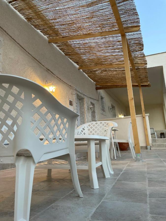 Appartement Seaside Temporary House à Leporano Extérieur photo